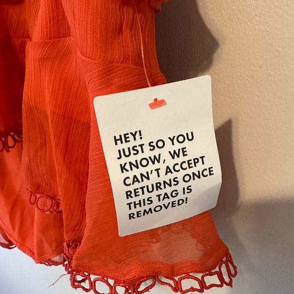 ASOS DESIGN circle trim mini dress with floral embellishment in red - Picture 4 of 8